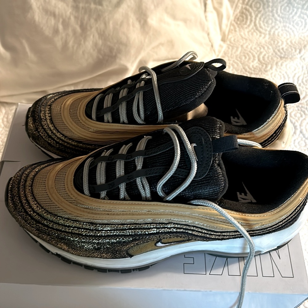 New Nike Women's Air Max 97 Golden Gals DO5881-700 - Size 9.5 EUR 41